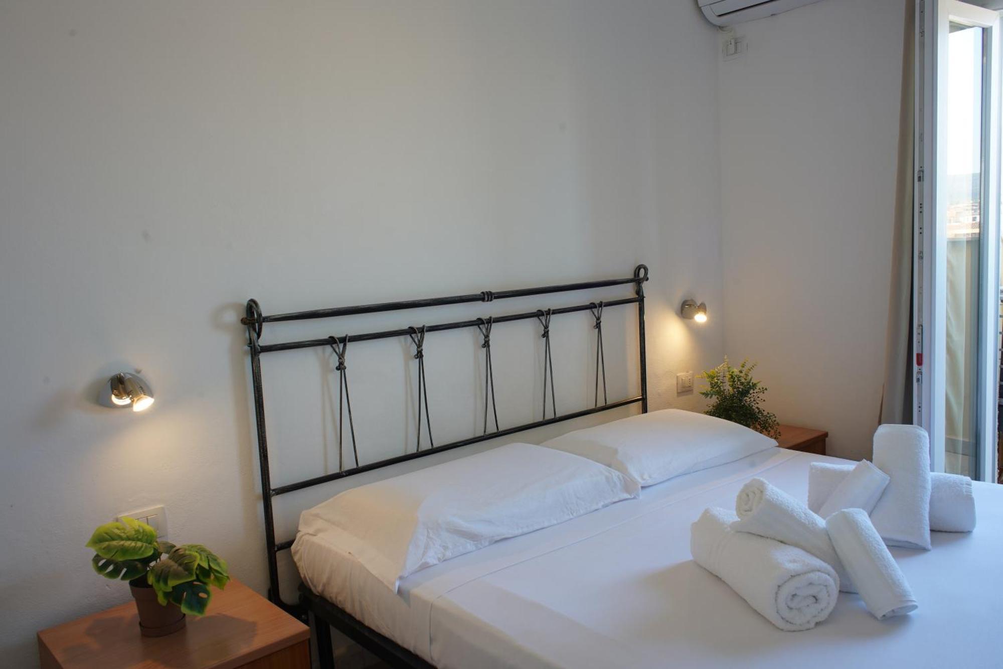 Oasis Guest House Alguer Exterior foto